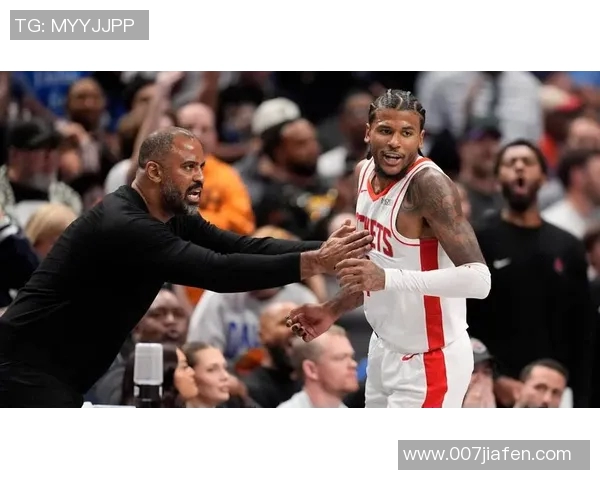 2019年火箭队与奇才队精彩对决全场集锦回顾与精彩瞬间分析