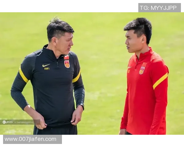 中国与韩国足球对决章鱼直播全程解析精彩瞬间